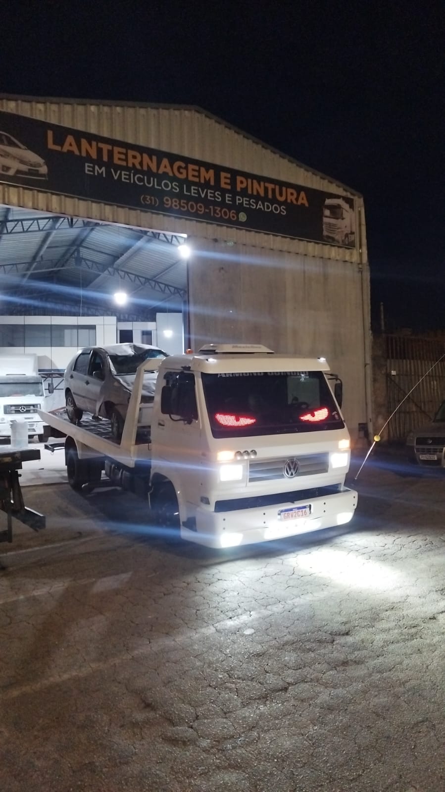 Reboque de veículo